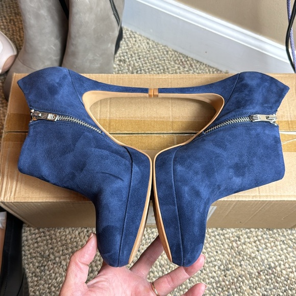 • Vince Camuto • Elvin Platform Bootie Ankle Boot • Inkwell • Size 9 • 😍 - Picture 11 of 17